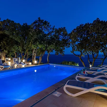 Stunning In Dingac Dom wakacyjny