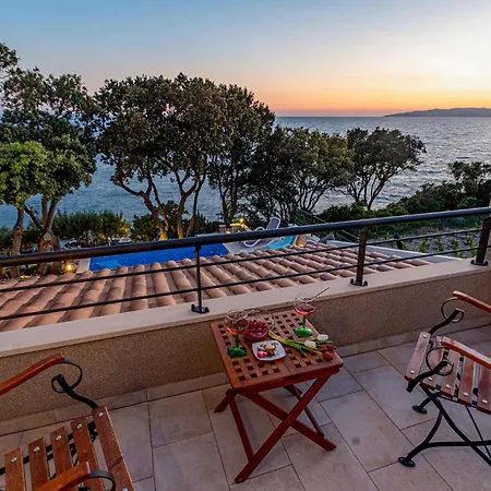 Stunning In Dingac Gornji Dingač