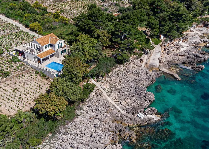 Stunning In Dingac Dom wakacyjny