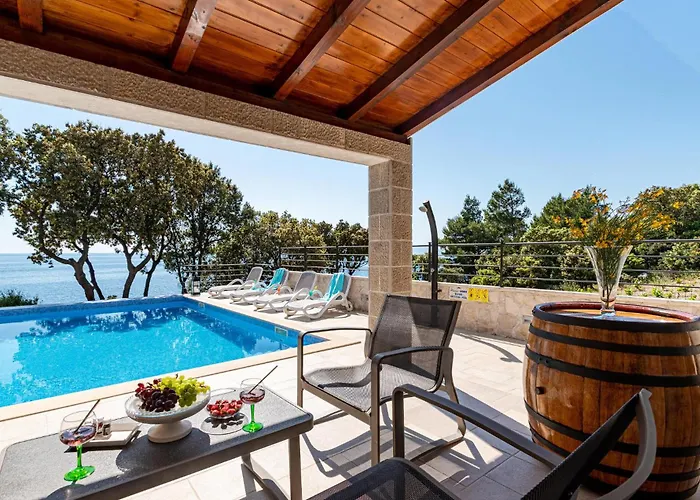 Stunning In Dingac *