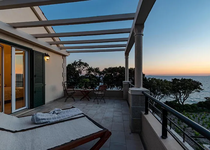 Stunning In Dingac Gornji Dingač