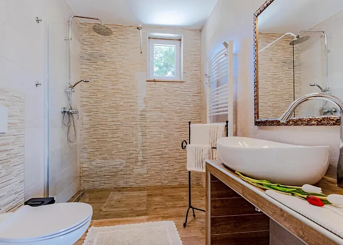 Stunning In Dingac Dom wakacyjny *